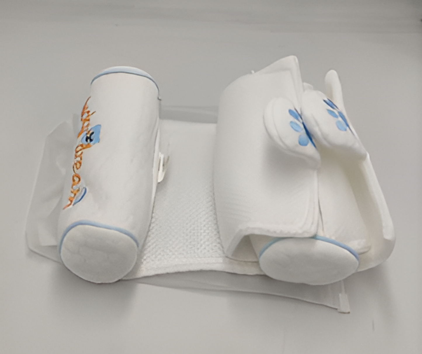 Baby support pillow